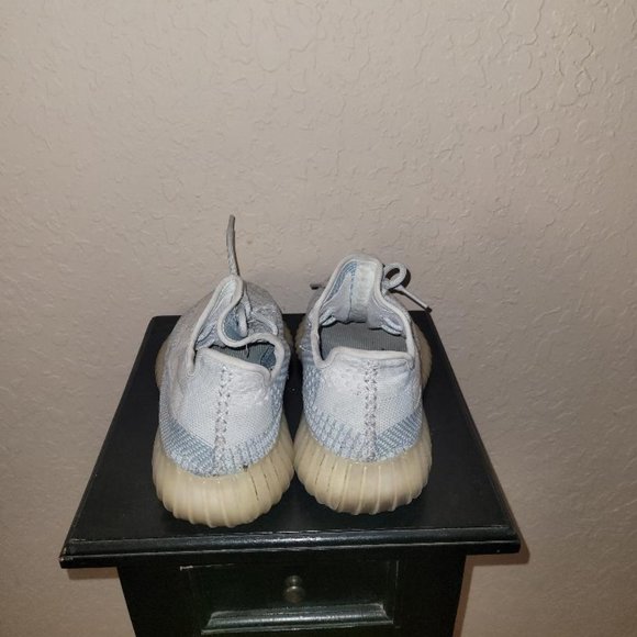 Adidas YEEZY BOOST 350 V2 - Picture 3 of 6